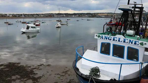 At the harbour of Skerries