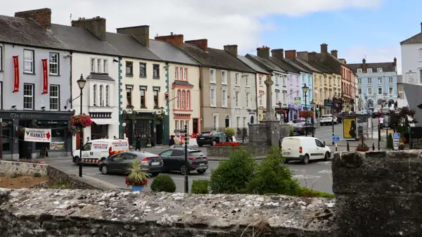 Cahir Town