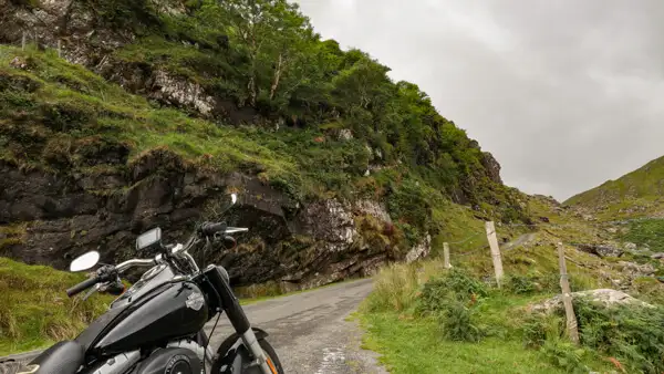 Motorbike near Ballaghbeama Gap