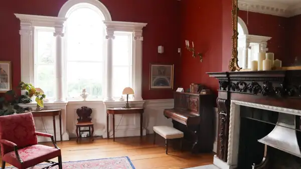 Sitting room at Belvedere House