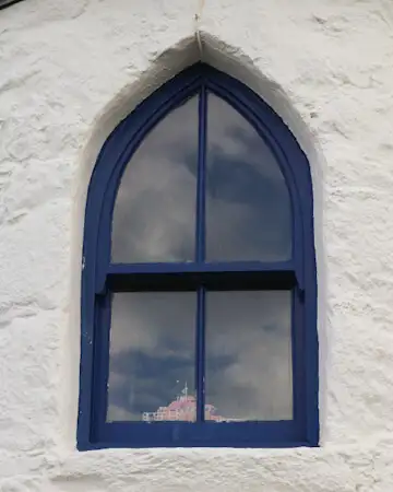 Window of the lighthouse in Oban harbour