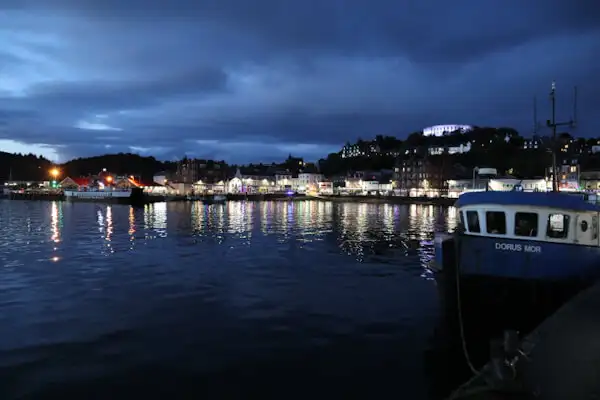 Oban at night