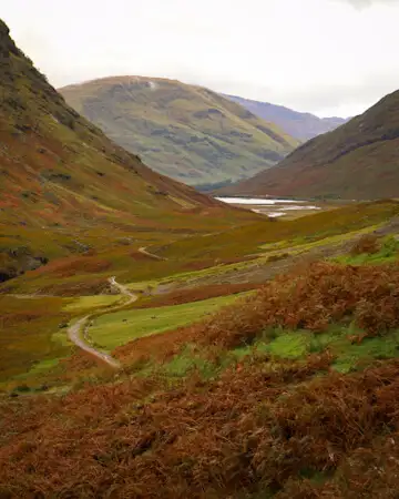 Hiking trail at the Three Sisters mountains