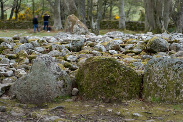 Kerb Stones at a cairn (Clava Cairns)