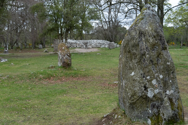 How did they move these massive stones in Bronze Age?
