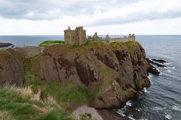 Dunnottar Castle rests on steep cliffs