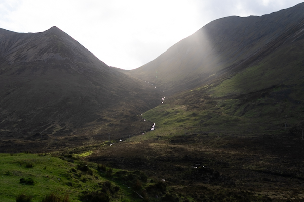 Dramatic light in Skye mountains