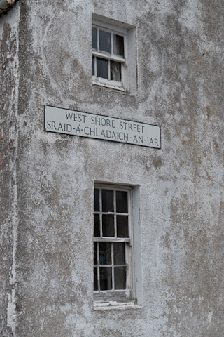 Bi-lingual street sign at Ullapool