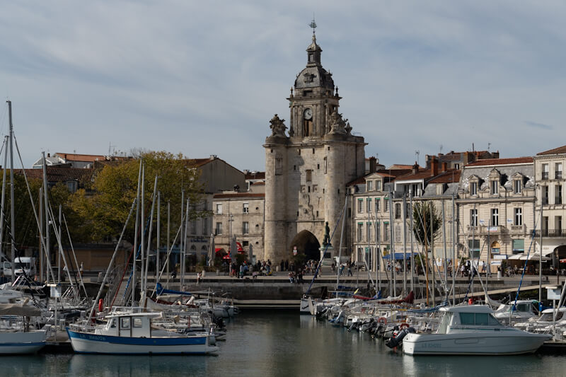 La Grosse Horloge is also the gate to the old town of La Rochelle