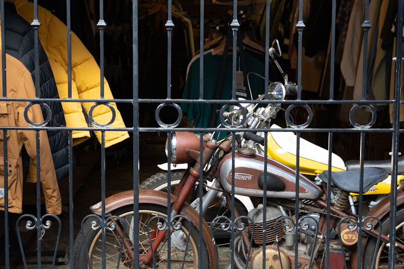 Vintage motorbikes at a clothing store (Biarritz)