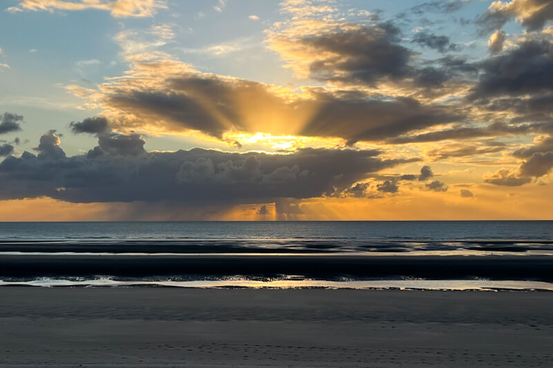 Sunset at the beach at Fort-Mahon-Plage (Normandie)