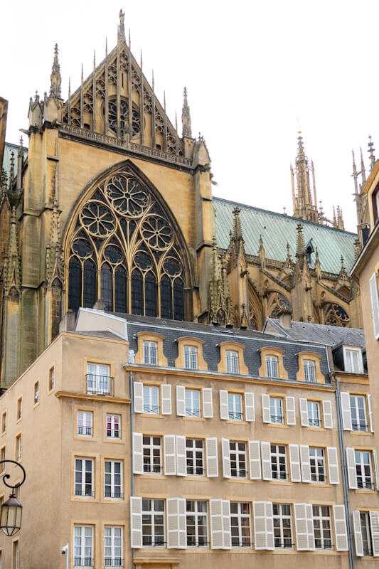 Approaching the cathedral