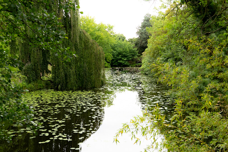 Park near the Port de Plaisance